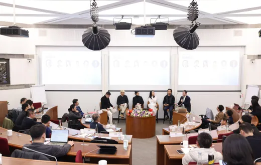 2025 中小企业收并购与传承闭门圆桌会现场。